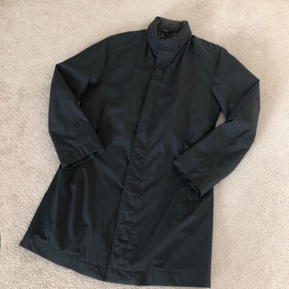 Hugo BOSS "The Path" Jacket / Coat with Packable Hood, Black - 36R (34-36 chest)